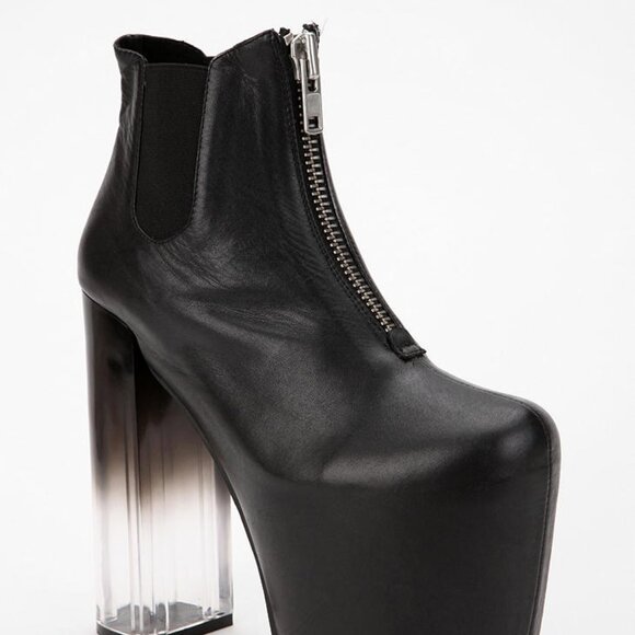 UNIF Das Boot Sz 7 - Picture 1 of 10
